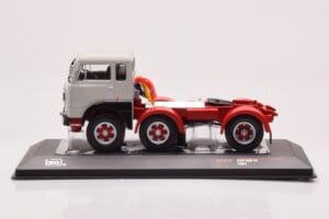 Fiat 690 T1 White IXO 1:43 TR176