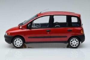 Fiat Multipla Otto 1:18 OT420 Resin — photo 3 of 6