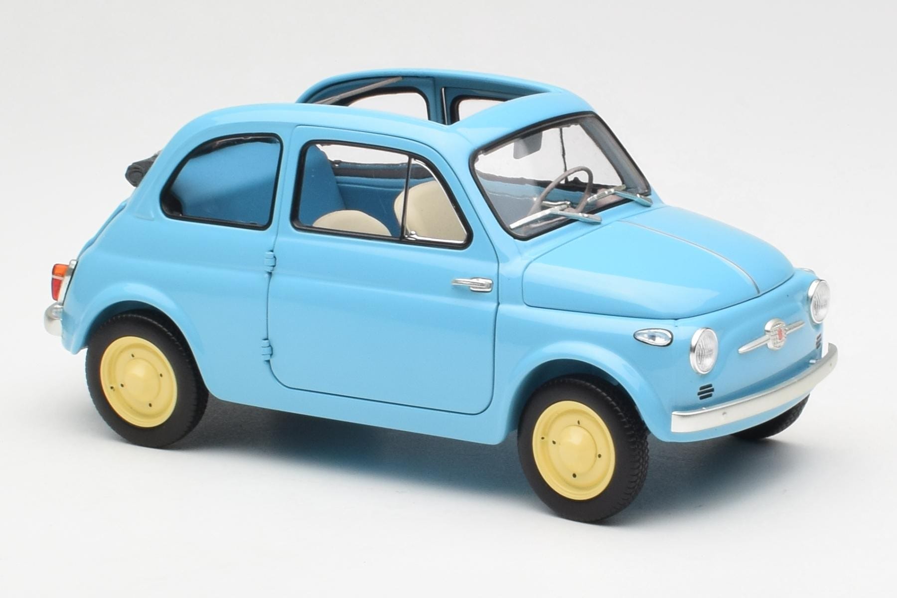 Fiat Nuova 500 Celeste Blue Kyosho 1:18 08966LB Diecast — photo 6 of 8
