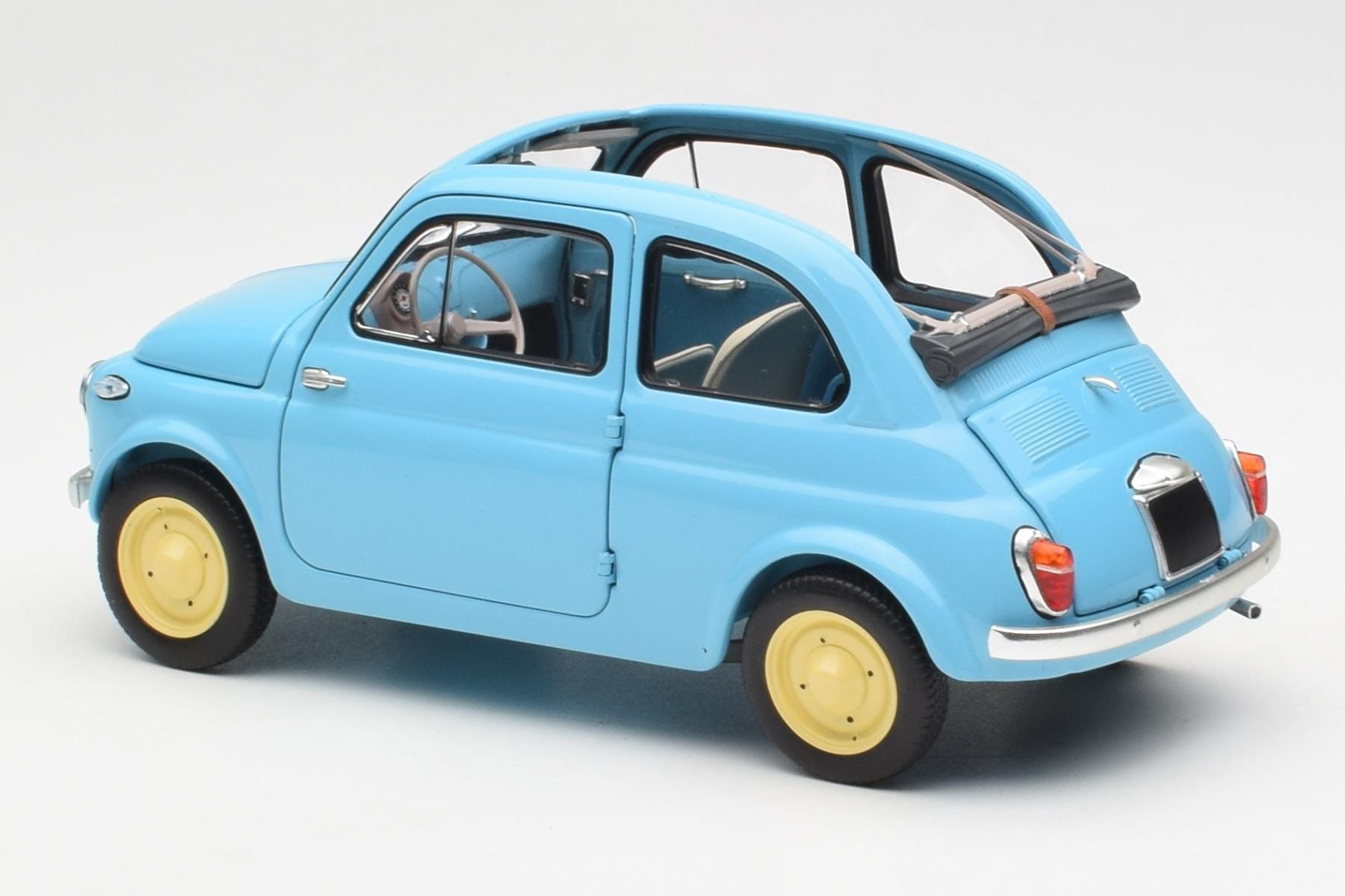 Fiat Nuova 500 Celeste Blue Kyosho 1:18 08966LB Diecast — photo 7 of 8