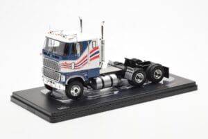Ford CL 9000 White Blue IXO 1:43 TR177 Diecast — photo 3 of 4