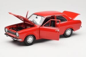 Ford Escort Mk1 RHD Red Minichamps 1:18 150081070 Diecast — photo 2 of 8