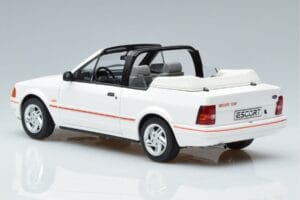 Ford Escort Mk4 XR3i Cabriolet Otto 1:18 OT398 Resin — photo 5 of 6