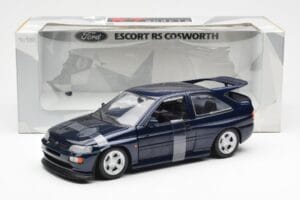 Ford Escort RS Cosworth Blue Metallic UT Models 1:18 180082101-R1 Diecast — photo 2 of 6