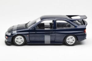 Ford Escort RS Cosworth Blue Metallic UT Models 1:18 180082101-R1 Diecast — photo 3 of 6