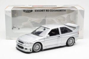 Ford Escort RS Cosworth Street Car Silver UT Models 1:18 22706 Diecast — photo 2 of 6