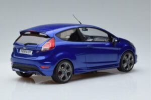 Ford Fiesta ST Mk7 Blue Otto 1:18 OT403 Resin — photo 2 of 6