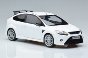 Ford Focus RS Mk2 White Otto 1:18 OT977 Resin — photo 4 of 6