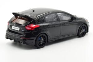 Ford Focus RS Mk3 Black Otto 1:18 OT950 Resin — photo 2 of 8