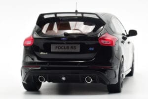 Ford Focus RS Mk3 Black Otto 1:18 OT950 Resin — photo 7 of 8