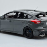 Ford Focus RS Mk3 Stealth Grey Otto 1:18 - image 5 of 6