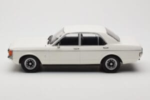 Ford Granada Mk1 White MCG 1:18 MCG18395 Diecast — photo 3 of 6
