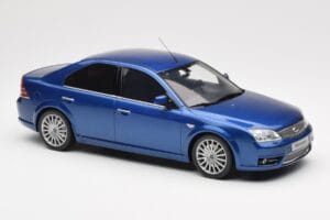 Ford Mondeo ST220 Performance Blue Otto 1:18 OT448 Resin — photo 4 of 6