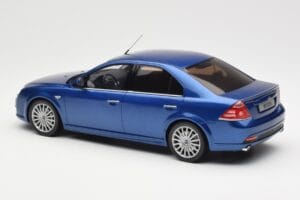 Ford Mondeo ST220 Performance Blue Otto 1:18 OT448 Resin — photo 5 of 6