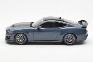 Ford Mustang Dark Horse Vapor Blue Metallic GT Spirit 1:18 GT454 Resin — photo 3 of 6