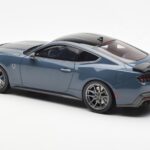 Ford Mustang Dark Horse Vapor Blue Metallic GT Spirit 1:18 GT454 - image 5 of 6