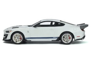 Ford Mustang Shelby GT500 S550 Dragon Snake White GT Spirit 1:18 GT306 Resin — photo 3 of 5