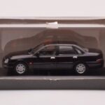 Ford Scorpio Black Minichamps 1:43 - image 4 of 4