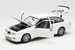 Ford Sierra RS RHD White Minichamps 1:18 150084070 Diecast — photo 2 of 8
