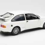 Ford Sierra RS RHD White Minichamps 1:18 - image 3 of 8