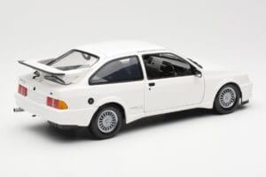 Ford Sierra RS RHD White Minichamps 1:18 150084070 Diecast — photo 3 of 8