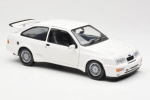 Ford Sierra RS RHD White Minichamps 1:18 150084070 Diecast — photo 6 of 8