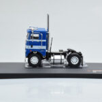 Freightliner COE Blue White IXO 1:43 - image 2 of 4