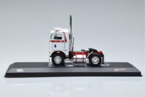 Freightliner COE White IXO 1:43 TR128 Diecast — photo 3 of 6