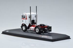 Freightliner COE White IXO 1:43 TR128 Diecast — photo 5 of 6