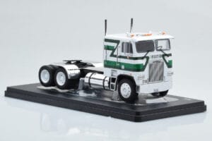 Freightliner FLA White Green IXO 1:43 TR149 Diecast — photo 3 of 4