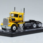 Freightliner FLC120 64T Yellow IXO 1:43 TR116
