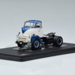 GMC 950 COE Blue White IXO 1:43