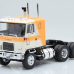 GMC Astro 95 Beige White IXO 1:43