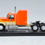 GMC General Orange IXO 1:43 TR129 - image 3 of 6
