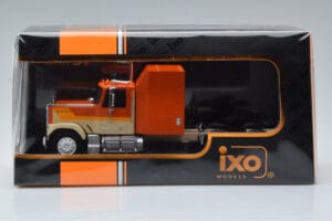 GMC General Orange IXO 1:43 TR129 Diecast — photo 6 of 6