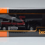 GMC General Red Black IXO 1:43 TR102 - image 6 of 6