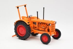 Hanomag R28 Farm Tractor Minichamps 1:18 109153072 Diecast — photo 4 of 6