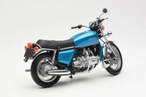 Honda Gold Wing GL1000 Blue Metallic Minichamps 1:12 122161600 Diecast — photo 3 of 6