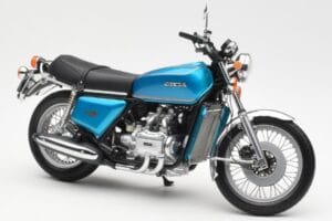 Honda Gold Wing GL1000 Blue Metallic Minichamps 1:12 122161600 Diecast — photo 4 of 6