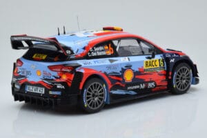 Hyundai i20 Coupe WRC #6 D. Sordo / C. del Barrio Rally Catalunya 2019 IXO 1:18 18RMC052C Diecast — photo 2 of 6