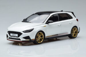 Hyundai i30 N PD Atlas White MCG 1:18