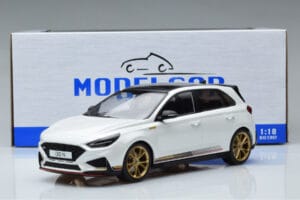 Hyundai i30 N PD Atlas White MCG 1:18 MCG18376 Diecast — photo 6 of 6