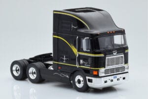 International Eagle Cabover Black IXO 1:43 TR169 Diecast — photo 3 of 5