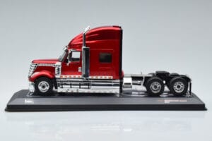 International Lonestar Red IXO 1:43 TR103 Diecast — photo 3 of 6