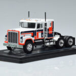 International Transtar 4300 White IXO 1:43