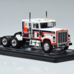 International Transtar 4300 White IXO 1:43 - image 4 of 6