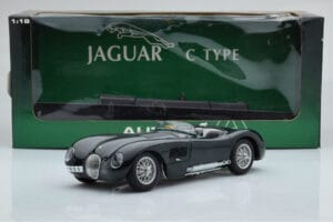 Jaguar C-Type Green AUTOart 1:18 73500 Diecast — photo 8 of 8