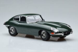 Jaguar E-Type Series 1 British Racing Green KK-Scale 1:18 KKDC180431 Diecast — photo 4 of 6