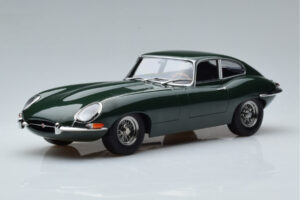 Jaguar E-Type Series 1 British Racing Green KK-Scale 1:18
