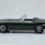 Jaguar E-Type Series 1 Roadster Green KK-Scale 1:18 - image 3 of 6